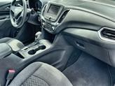 Thumbnail of 2022 Silver Ice Metallic Chevrolet Equinox