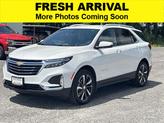Photo of 2022 Iridescent Pearl Tricoat Chevrolet Equinox