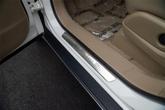 Thumbnail of 2015 White Mercedes-Benz M-Class