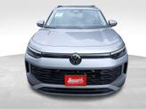 Thumbnail of 2025 Pyrite Silver Metallic Volkswagen Tiguan