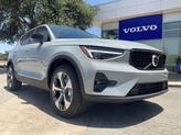 Photo of 2026 Metallic Volvo XC40
