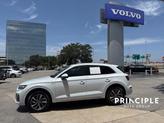Thumbnail of 2022 Glacier White Metallic Audi Q5