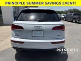 Thumbnail of 2022 Glacier White Metallic Audi Q5