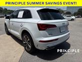 Thumbnail of 2022 Glacier White Metallic Audi Q5