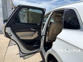 Thumbnail of 2022 Glacier White Metallic Audi Q5