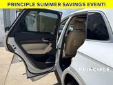 Thumbnail of 2022 Glacier White Metallic Audi Q5