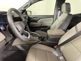 Thumbnail of 2026 Summit White Chevrolet Colorado