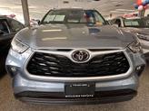 Thumbnail of 2021 Moon Dust Toyota Highlander