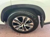 Thumbnail of 2023 Wind Chill Pearl Toyota Highlander