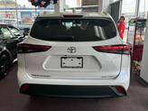 Thumbnail of 2023 Wind Chill Pearl Toyota Highlander
