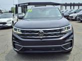 Thumbnail of 2022 Deep Black Pearl Volkswagen Atlas