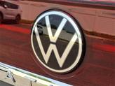 Thumbnail of 2025 Pure Gray Volkswagen Atlas
