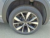 Thumbnail of 2025 Pure Gray Volkswagen Atlas