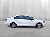 Thumbnail of 2016 Pure White Volkswagen Jetta
