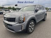 Photo of 2022 Everlasting Silver Kia Telluride