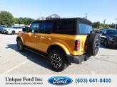 Thumbnail of 2021 Cyber Orange Metallic Tricoat Ford Bronco