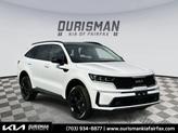 Thumbnail of 2022 Glacial White Pearl Kia Sorento