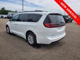 Thumbnail of 2022 Bright White Clearcoat Chrysler Pacifica