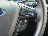 Thumbnail of 2016 Kona Blue Metallic Ford Edge