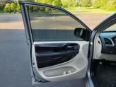 Thumbnail of 2015 Granite Crystal Metallic Clearcoat Chrysler Town & Country