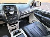 Thumbnail of 2015 Granite Crystal Metallic Clearcoat Chrysler Town & Country