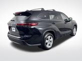 Thumbnail of 2022 Midnight Black Metallic Toyota Highlander