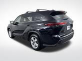 Thumbnail of 2022 Midnight Black Metallic Toyota Highlander