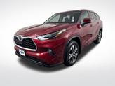 Thumbnail of 2022 Ruby Flare Pearl Toyota Highlander
