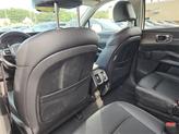 Thumbnail of 2022 Glacial White Pearl Kia Sorento
