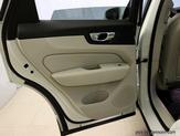 Thumbnail of 2020 Crystal White Metallic Volvo XC60