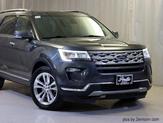 Thumbnail of 2018 Magnetic Ford Explorer