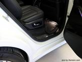 Thumbnail of 2022 Mineral White Metallic BMW X7