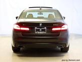 Thumbnail of 2022 Dark Graphite Metallic BMW 530