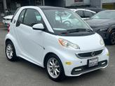 Thumbnail of 2016 Crystal White smart ForTwo Electric Drive