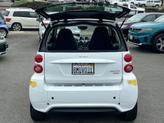 Thumbnail of 2016 Crystal White smart ForTwo Electric Drive