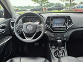 Thumbnail of 2022 Diamond Black Jeep Cherokee