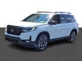 Thumbnail of 2022 Platinum White Pearl Honda Passport