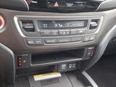 Thumbnail of 2022 Platinum White Honda Passport
