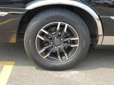 Thumbnail of 2005 Black Clearcoat Mercury Grand Marquis