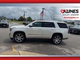 Thumbnail of 2015 White Diamond Tricoat Cadillac Escalade