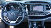 Thumbnail of 2016 Silver Sky Metallic Toyota Highlander