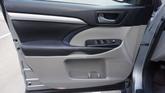 Thumbnail of 2016 Silver Sky Metallic Toyota Highlander