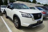 Thumbnail of 2023 White Nissan Pathfinder