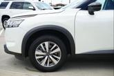 Thumbnail of 2023 White Nissan Pathfinder