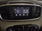 Thumbnail of 2019 Snow White Pearl Kia Sorento