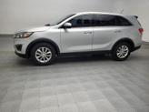 Thumbnail of 2017 Sparkling Silver Kia Sorento