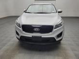 Thumbnail of 2017 Sparkling Silver Kia Sorento