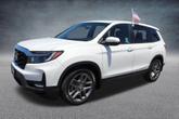 Thumbnail of 2022 Platinum White Pearl Honda Passport