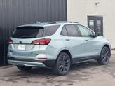 Thumbnail of 2022 Seaglass Blue Metallic Chevrolet Equinox