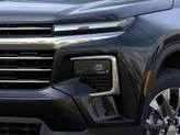 Thumbnail of 2026 Mosaic Black Metallic Chevrolet Traverse